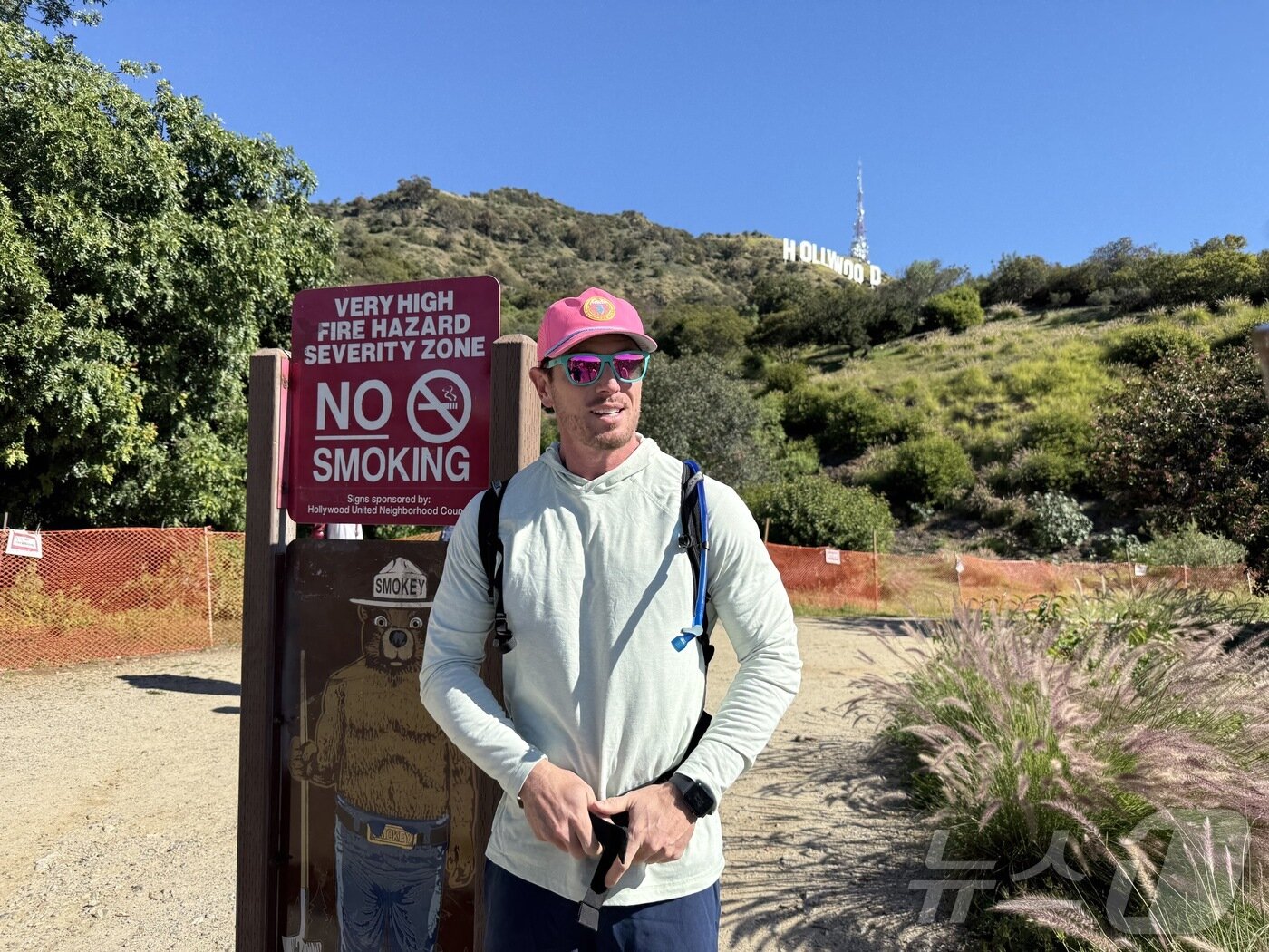 본문 이미지 - 바이크스 앤 하이크스(Bikes & Hikes) 에서 진행하는 할리우드 사인 하이킹 투어ⓒ 뉴스1 윤슬빈 관광전문기자