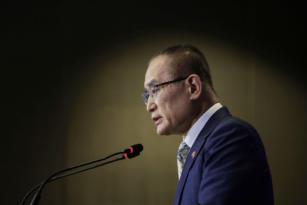 싱가포르 국빈 방문 관련 브리핑하는 위성락 안보실장