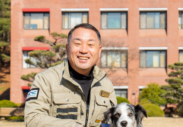'반려동물 행동 전문가' 이웅종 씨, 동신대 석좌교수 임용