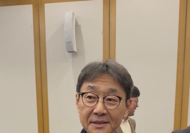 신동원 농심 회장 "러시아 법인 설립 검토…CIS 진출 구상"