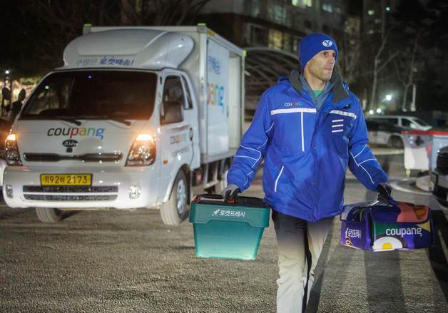 새벽배송 약속 지킨 로저스 쿠팡 대표…"안전·선진적 업무여건 조성"