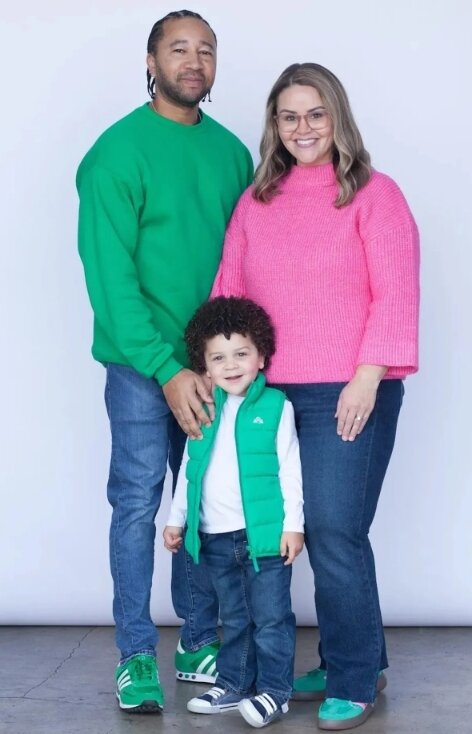 본문 이미지 - 메건 홀 군의 가족들. 피플