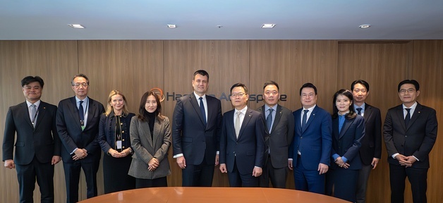 英 싱크탱크 IISS, 한화에어로 첫 방문…글로벌 안보현안 논의