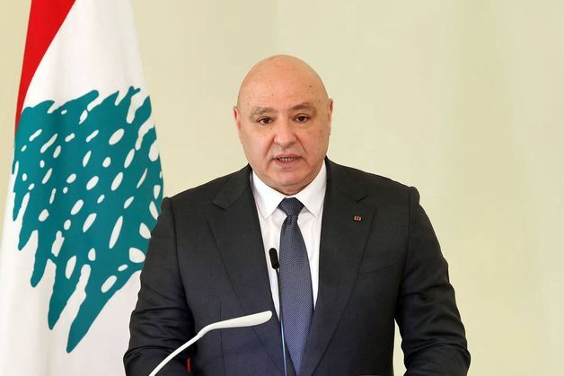 레바논 대통령, 佛외무와 회담…"이스라엘·헤즈볼라 전투 중단해야"