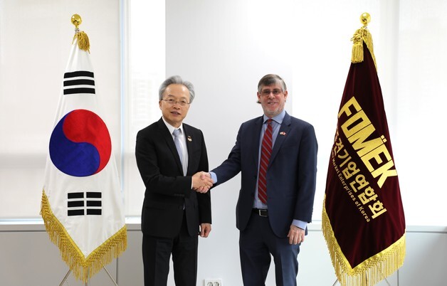 최진식 중견련 회장 "페루, 공급망 안정화 핵심 파트너"