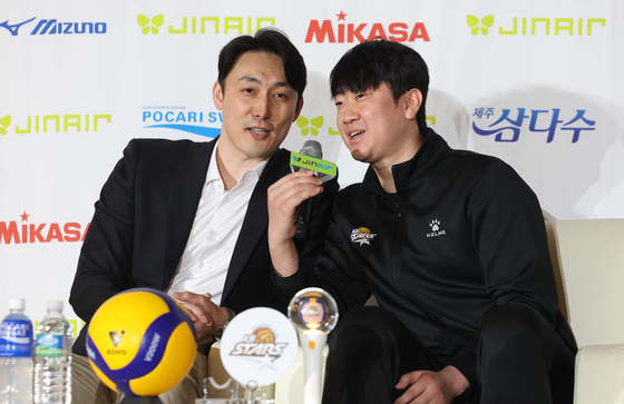 포스트시즌 각오 밝히는 KB손해보험