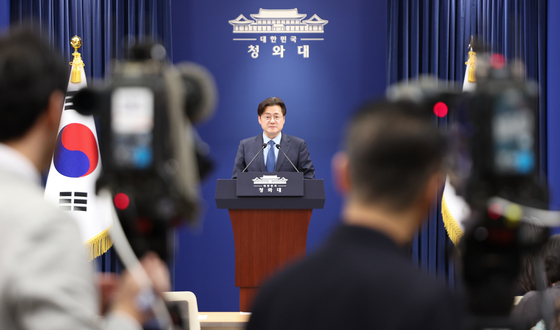 홍익표 정무수석, 서울-양평 고속도로 사업 재개 브리핑