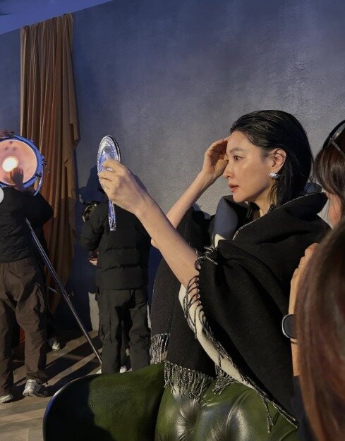 본문 이미지 - 배우 이영애 인스타그램