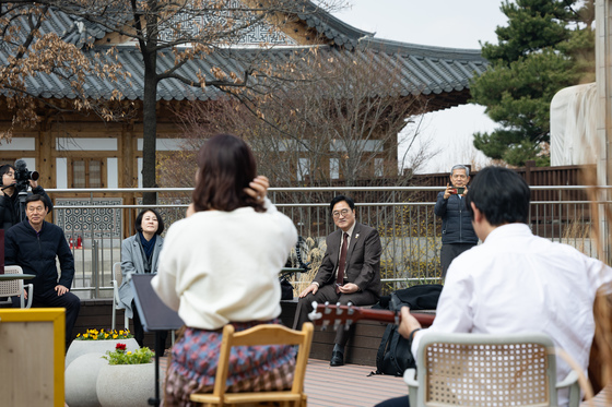 국회 개방 버스킹 콘서트 '봄을 여는 버스킹'