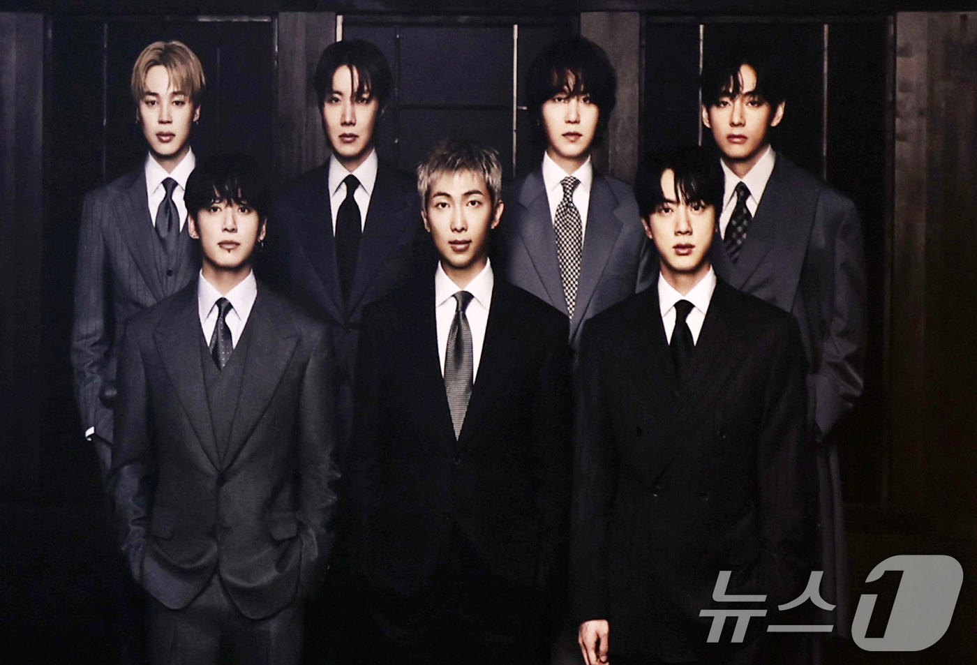 (서울=뉴스1) 최지환 기자 = 20일 서울 종로구 교보문고 광화문점에 방탄소년단(BTS)의 5집 앨범 '아리랑'(ARIRANG)이 진열되어 있다. 2026.3.20/뉴스1