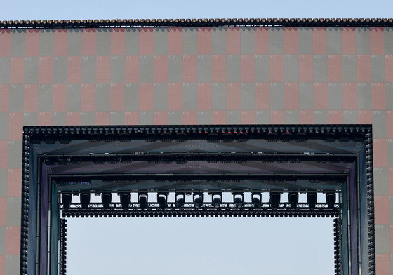 'BTS, 그들이 설 무대'