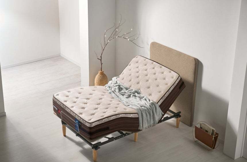 본문 이미지 - 씰리침대 매트리스 화이트멀버리 플렉스·모션베드 머신 모션플렉스 이지(씰리코리아 제공)