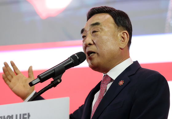 정견 발표하는 김두겸 울산시장