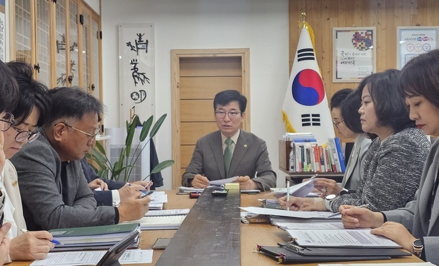 윤건영 충북교육감, 고교생 흉기 사건 "피해 회복·안정화 집중"