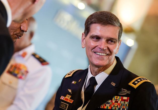 前 美중부사령관 "호르무즈 최악 시나리오는 이란 기뢰 부설"