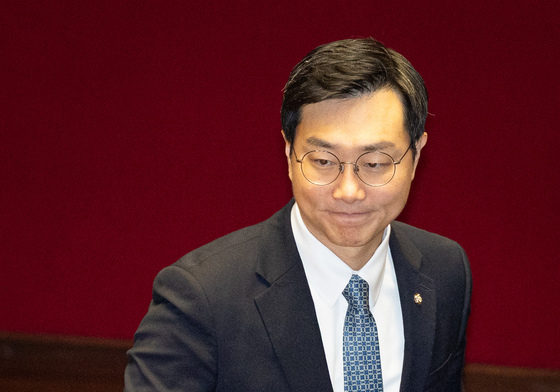 민주당 탈당한 장경태 의원