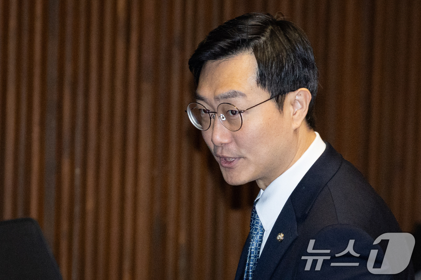 (서울=뉴스1) 유승관 기자 = 더불어민주당을 탈당한 장경태 의원이 20일 서울 여의도 국회에서 열린 제433회 국회(임시회) 제2차 본회의에서 공소청법안(대안)에 대한 무제한토론 …