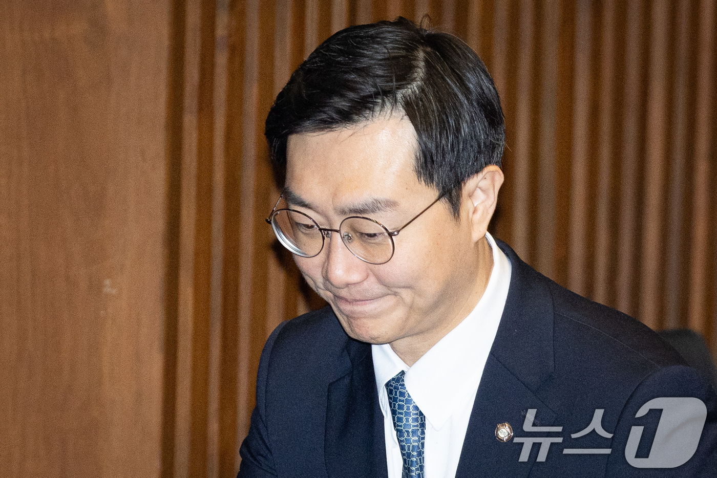 (서울=뉴스1) 유승관 기자 = 더불어민주당을 탈당한 장경태 의원이 20일 서울 여의도 국회에서 열린 제433회 국회(임시회) 제2차 본회의에서 공소청법안(대안)에 대한 무제한토론 …