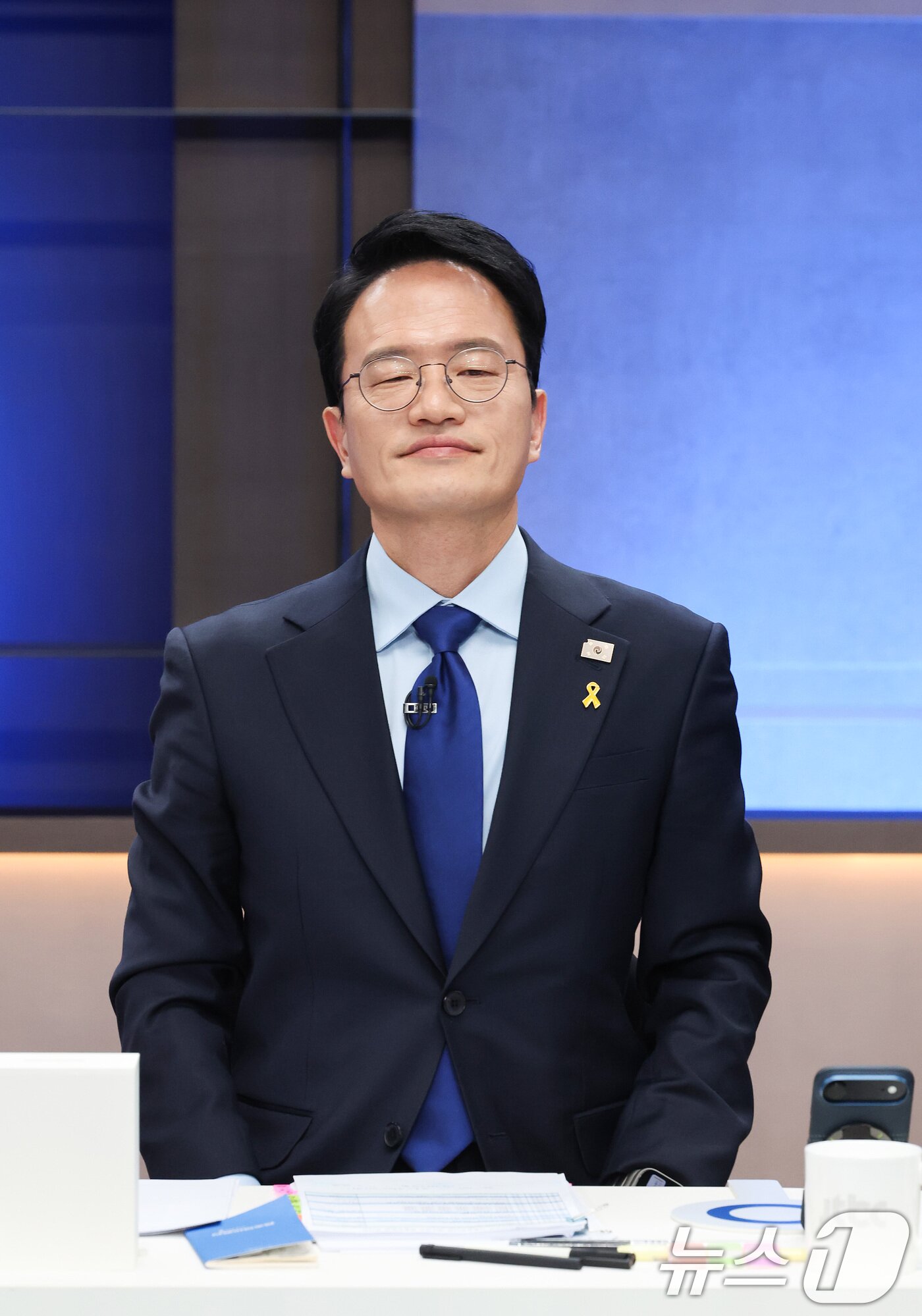 본문 이미지 - 20일 서울 마포구 JTBC에서 열린 더불어민주당 서울시장 예비경선 합동토론회에 박주민 예비후보가 참석하고 있다. 2026.3.20 ⓒ 뉴스1 국회사진기자단