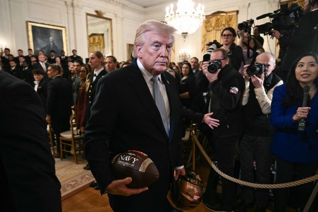 美, 해병대·군함 추가 증파…트럼프, 하르그섬 점령 시나리오 부상