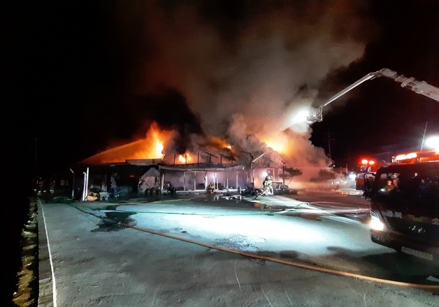 예천 용궁면 식당 화재, 3시간 만에 진화