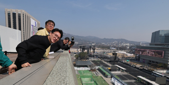 金총리, BTS 공연 점검…"회사서 국가 관심·국민 불편 감수 인식해야"
