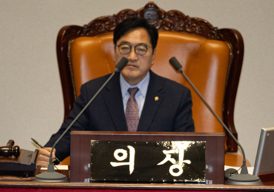 조작기소 진상규명 국정조사 무제한토론 나선 김예지 의원