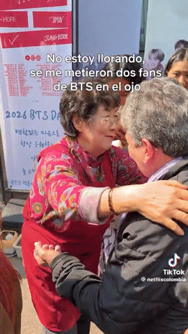 “말은 안 통해도 마음은 통했다”…60대 콜롬비아 아미, 눈물의 BTS 성지 방문 [영상]