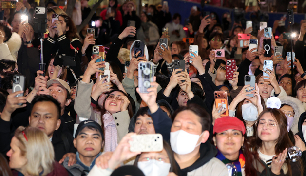 BTS 등장에 모두 부처핸섭