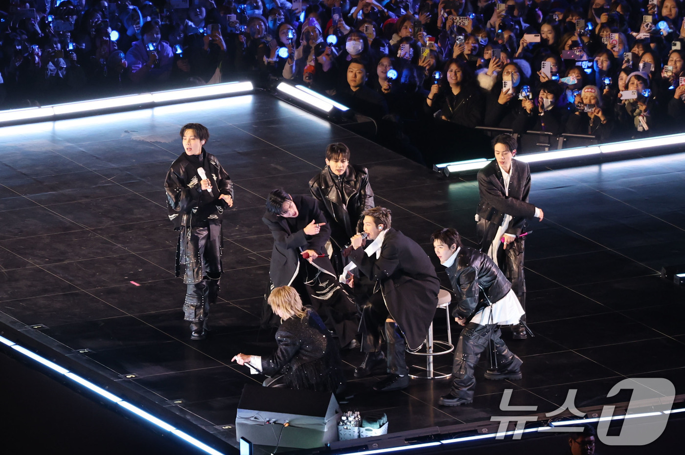 (서울=뉴스1) 박지혜 기자 = 방탄소년단(BTS)이 21일 서울 광화문광장에서 'BTS 컴백 라이브: 아리랑' 발매 기념 컴백 공연을 하고 있다.  2026.3.21/뉴스1