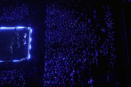 BTS 광화문 공연 '보랏빛 물결'