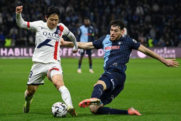 '홍명보호 날벼락' 이강인 쓰러졌다…니스전 발목 부상 교체