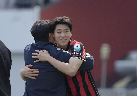 서울 '개막 4연승' 이끈 2007년생 손정범 "영플레이어상·국가대표가 목표"