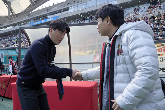 5라운드에서 맞붙은 서울과 광주