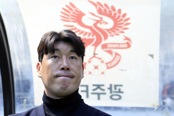 '0-5 대패' 이정규 광주 감독 "선수들은 잘했다…사령탑 역량 차이"