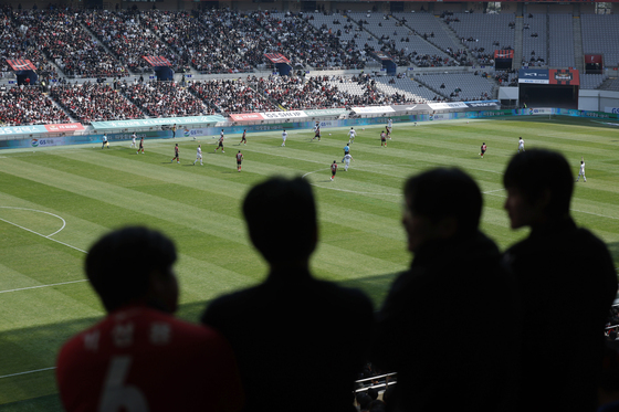 축구 경기 보고 빵지순례 즐기고…'K리그 전용 응원 열차' 뜬다