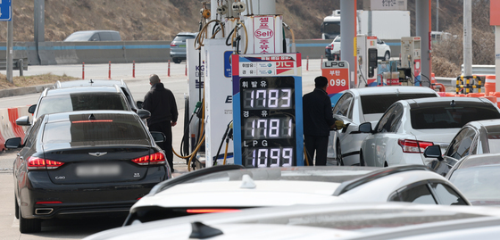 국토부, 고속도로 휴게소 현장 점검…불공정 관행 손본다