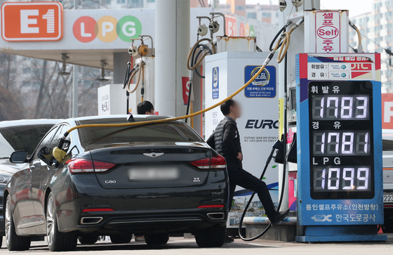 소방청, 주유소 2300곳 안전점검…사재기·불법저장 단속