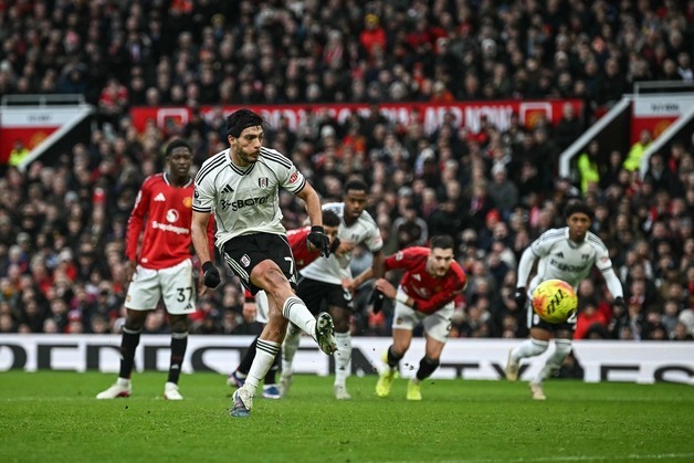 홍명보호 경계 대상 히메네스, 페널티킥 14번 차서 100% 성공