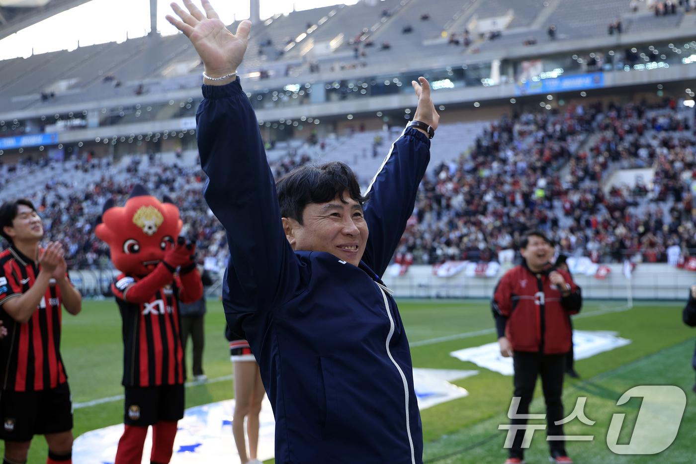 (서울=뉴스1) 박정호 기자 = 22일 오후 서울시 마포구 월드컵로 서울월드컵경기장에서 열린 하나은행 K리그1 2026 5라운드 FC서울과 광주FC의 경기에서 5대 0으로 승리한 …