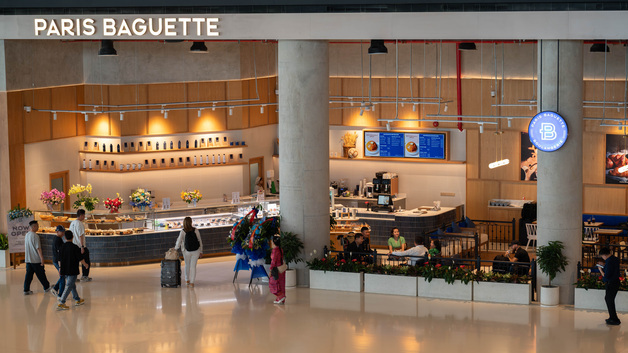 파리바게뜨, 캄보디아 관문 '테쪼 국제공항'에 오픈