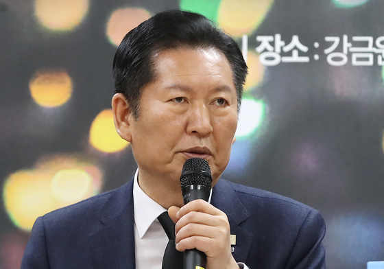 정청래, 檢개혁법 통과에 봉하서 눈물…"고비마다 盧 그리워"(종합)