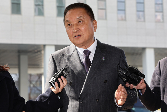 김영환 충북지사, '컷오프 효력정지' 가처분 심문 출석