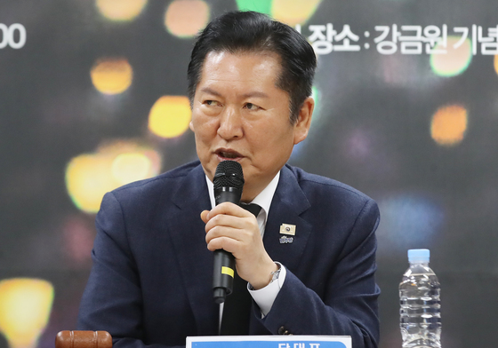 정청래 "김부겸, 민주당 대구시장 후보로 뛰어주길…조속 결단 부탁"(종합)