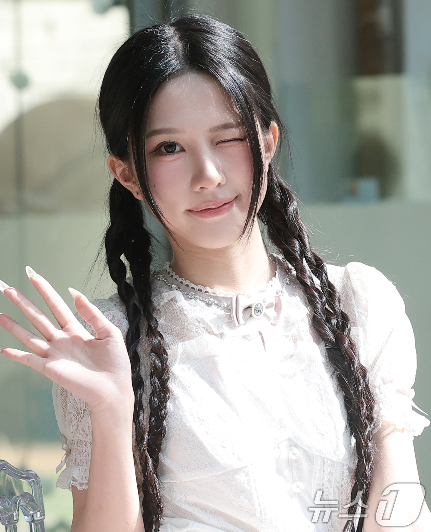 (서울=뉴스1) 권현진 기자 = 블링원 클로이가 23일 오전 서울 중구 크레스트72에서 열린 32개국 K팝 프로젝트 ‘클릭더스타’ 글로벌 파트너 계약 체결 및 제작발표회에 참석해 …