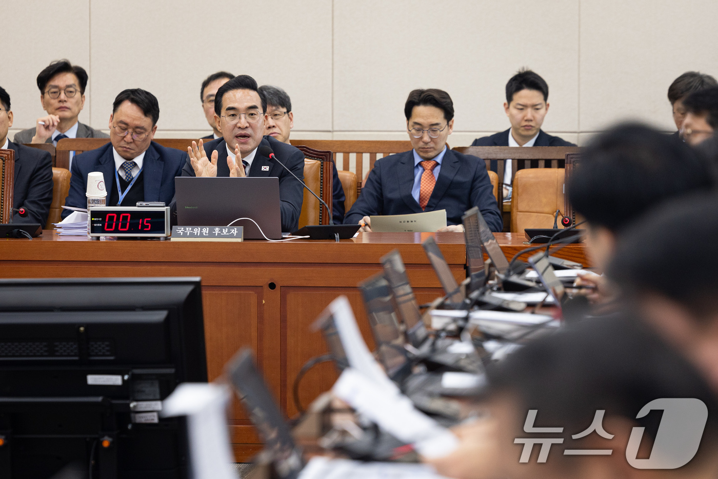 (서울=뉴스1) 유승관 기자 = 박홍근 기획예산처 장관 후보자가 23일 서울 여의도 국회에서 열린 인사청문회에 출석해 의원 질의에 답하고 있다. 2026.3.23/뉴스1