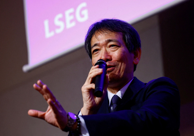 日재무관 "유가 투기, 환율까지 파급…모든 수단 동원할 준비"