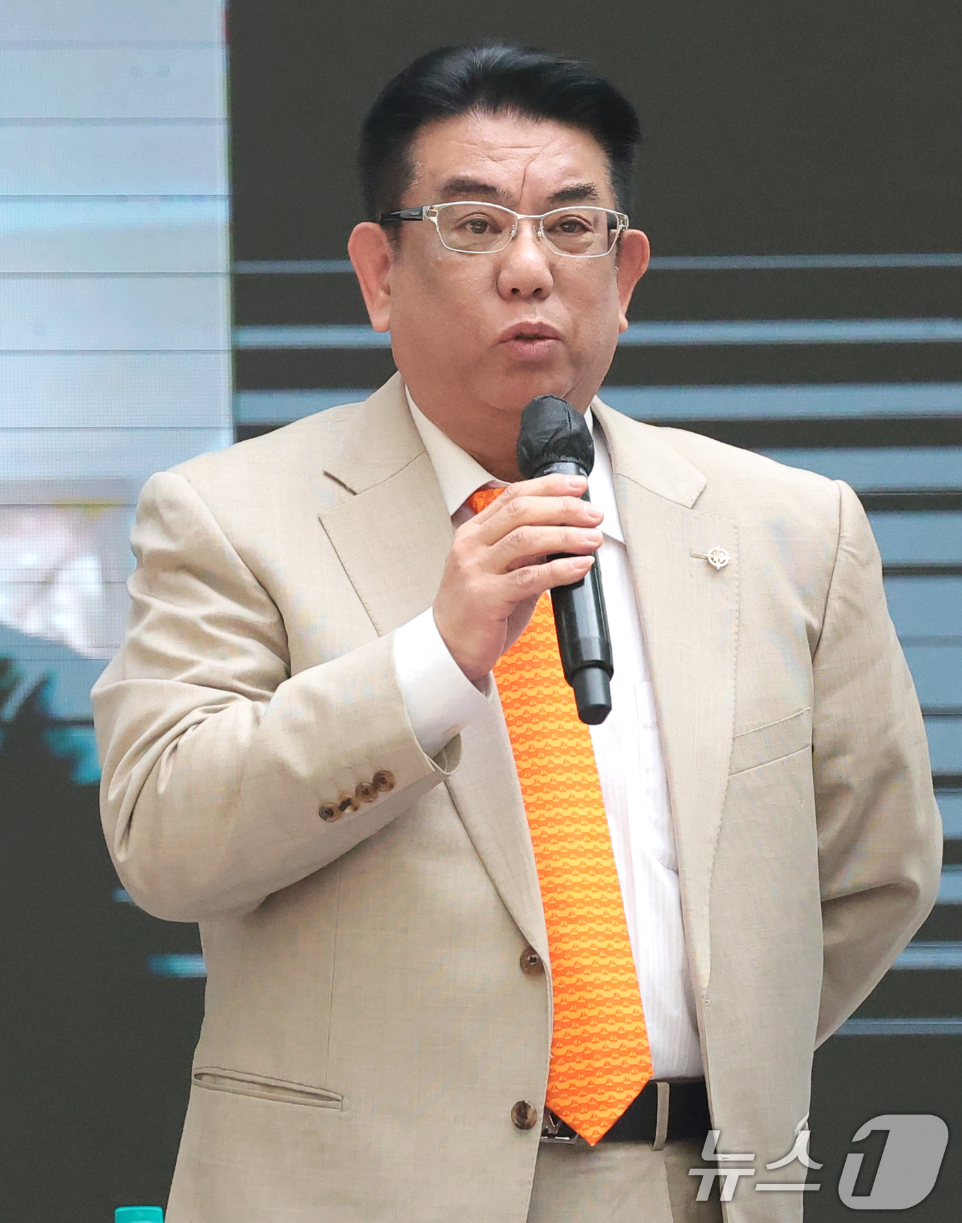 (서울=뉴스1) 권현진 기자 = 모리타준 그랜드 채리엇 엔터테인먼트 회장이 23일 오전 서울 중구 크레스트72에서 열린 32개국 K팝 프로젝트 ‘클릭더스타’ 글로벌 파트너 계약 체 …