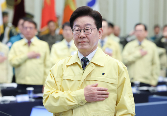 李대통령, 중동 위기 극복 국무회의…자원안보 대응 집중