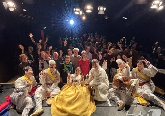 사물놀이 몰개, 해외 공연 히트작에 평화 메시지 담아 무대에